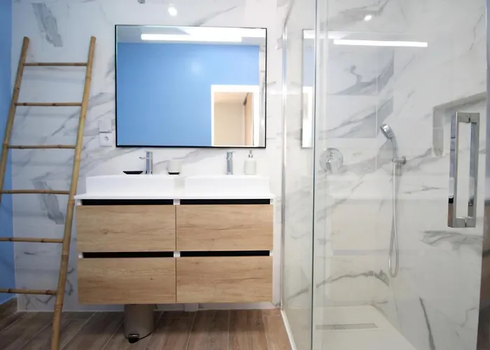 Сasa de vacaciones Mimosa House