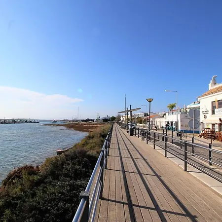 בית נופש Mimosa House