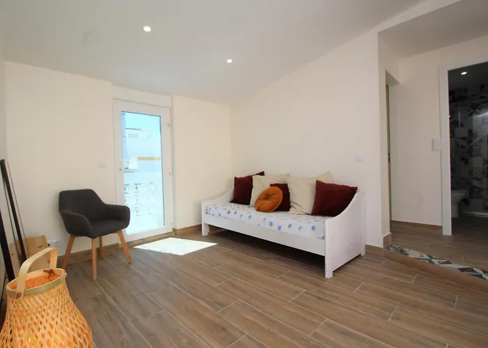 Mimosa House